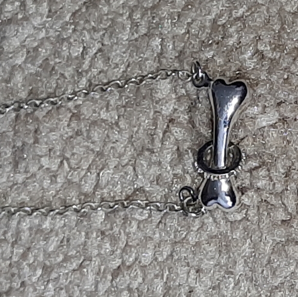 Necklace - Picture 3 of 3